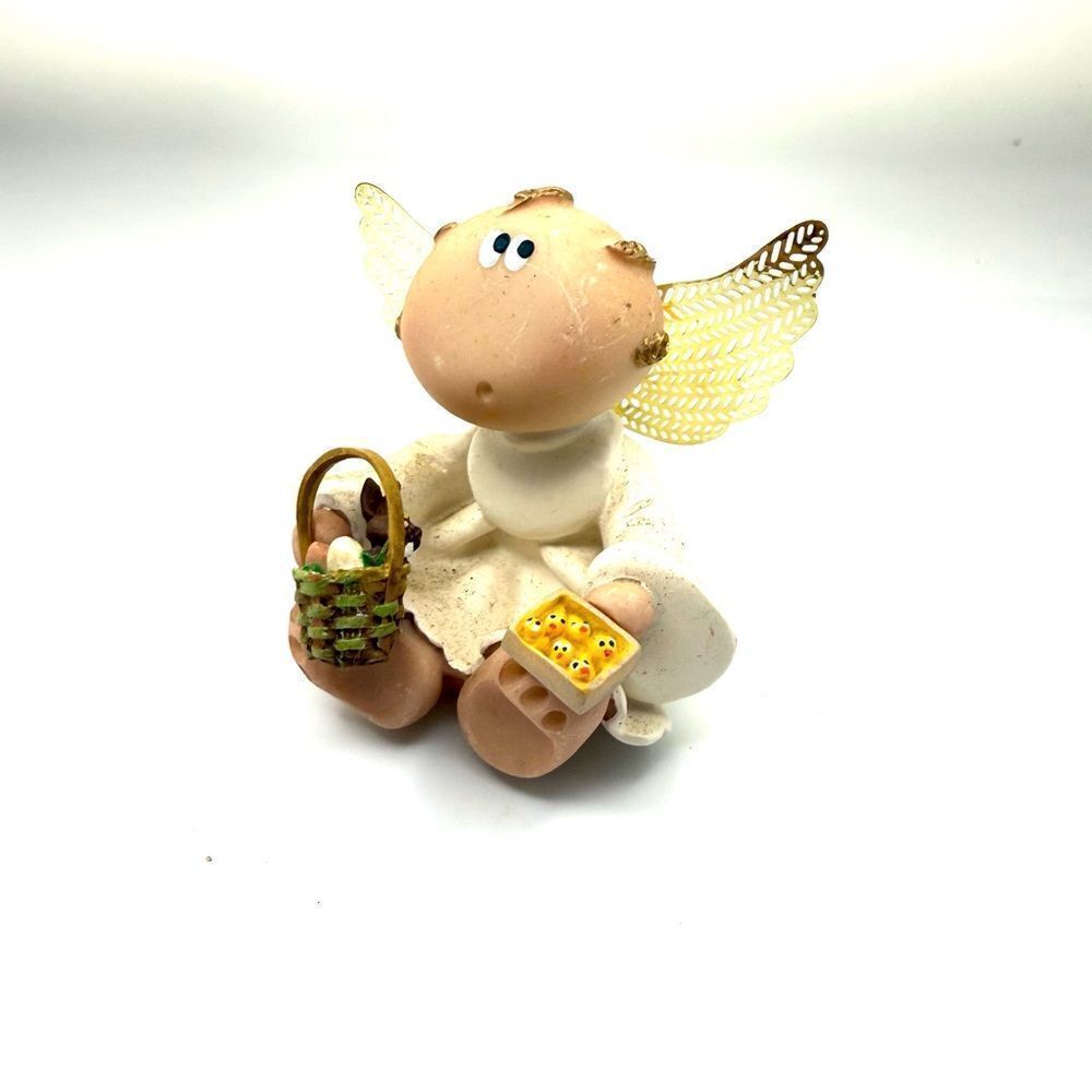 Angel Cheeks Guardian Easter Basket  And Peeps Kirks Kritters Russ Berrie
